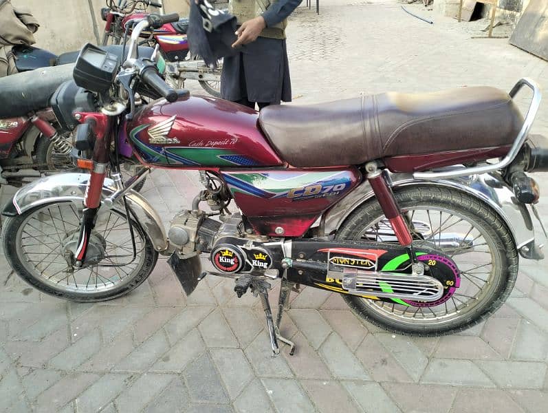 ok bike hai 2018 modle 614 nbr hai shorkot city mn hai 0