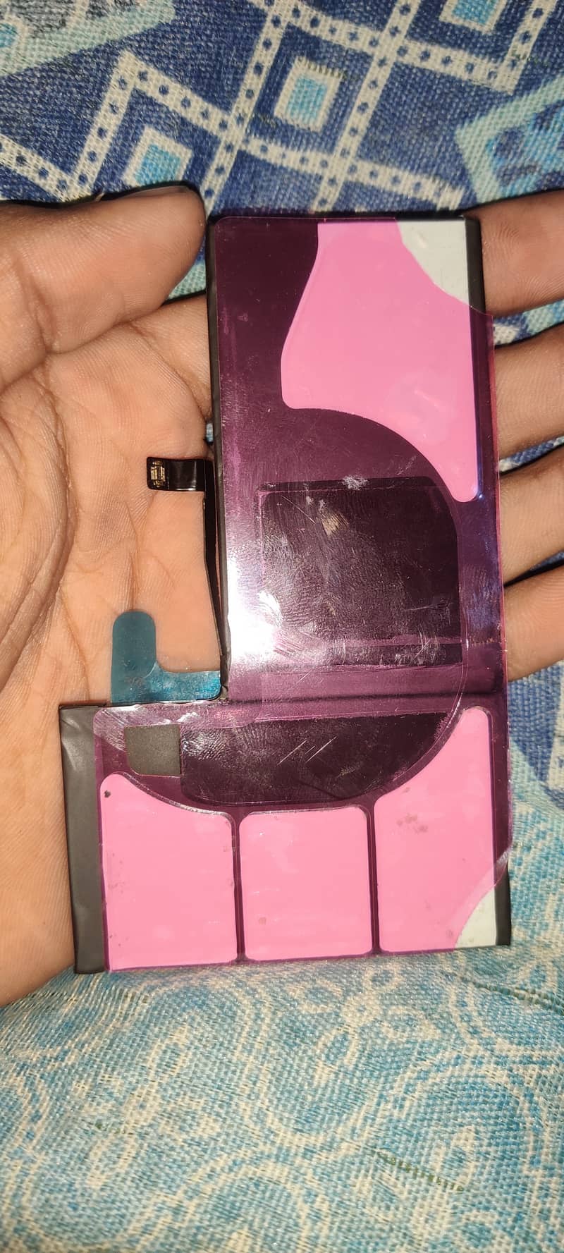 Iphone Xs Max ki battery ha brand new 2