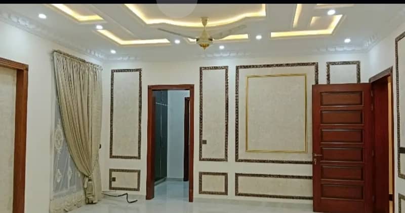 2 kanal house for sale 6 beds 200 feet road Valencia town Lahore Pakistan 22