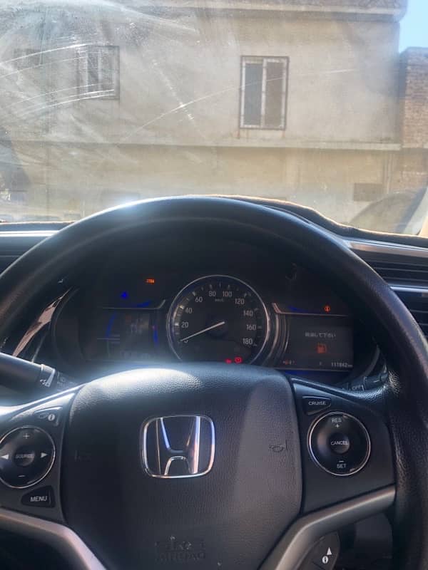 Honda Grace Hybrid 2015 19