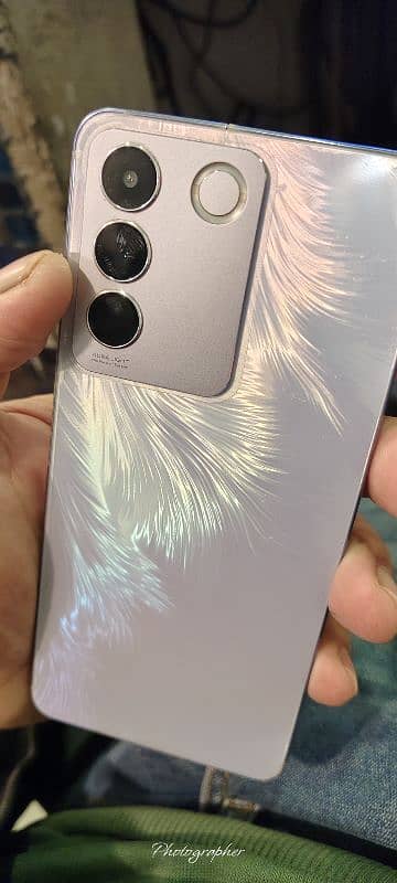 vivo v 27e 4