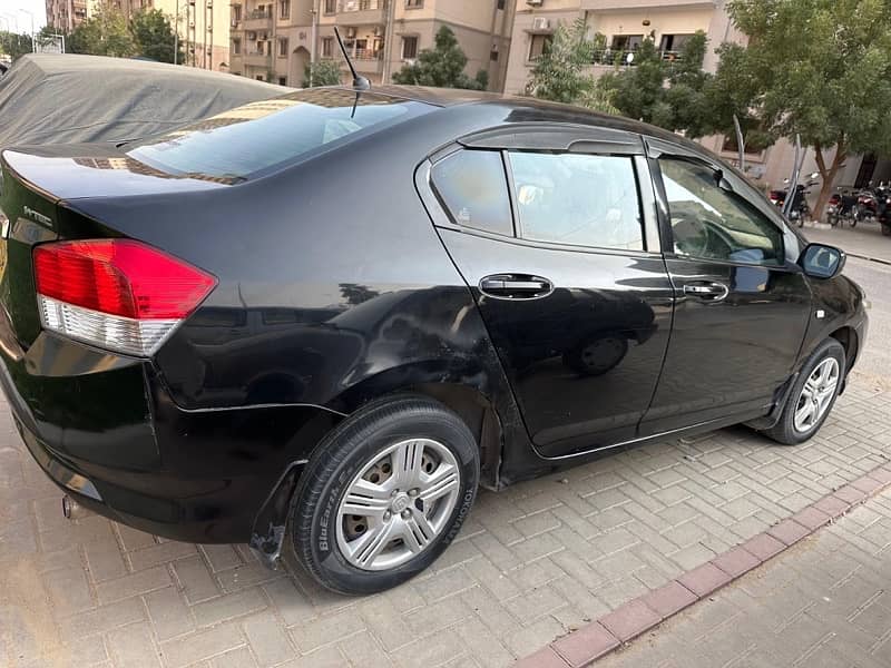 Honda City 1.3 IVTEC 2011 -2012 (Manual) , Well-maintained 5