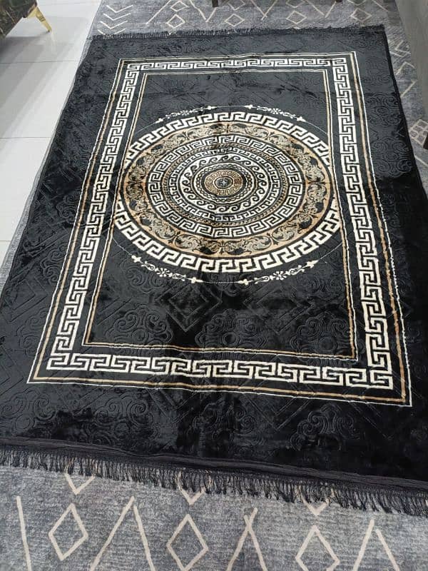 velvet imbosed Versace design jet black rug 0