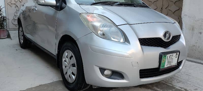 Toyota Vitz 1300cc 2009 11