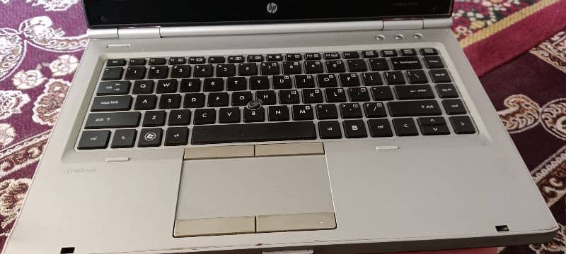 HP Elitebook 8460p 2