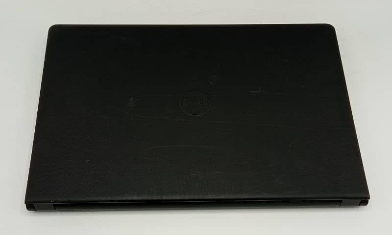 black Dell intel core i5 Inspiron 15 3000 series 5