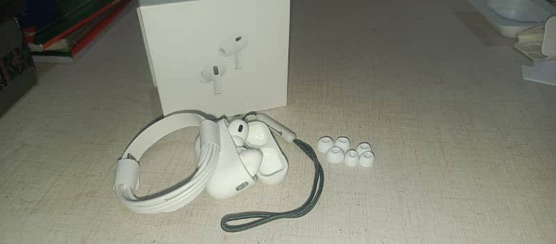 Import Quality Ear buds 1