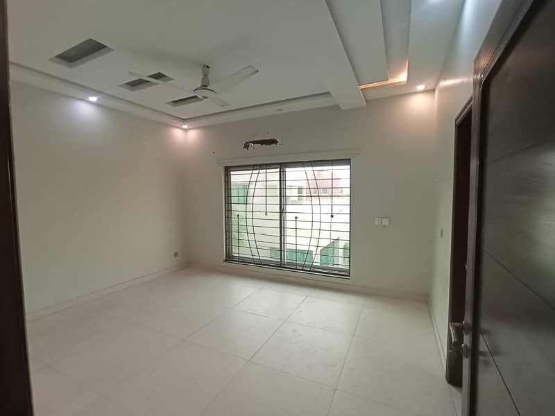 1 Kanal Upper Portion Like Brand New Corner Separate Gate House For Rent In J Block Phase 1 DHA Lahore 13