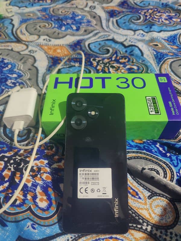 Infinix hot 30 for sale 1 year use only 6