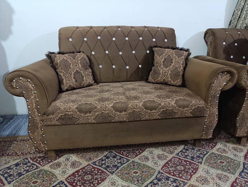 7 sitter camel colour sofa set 0