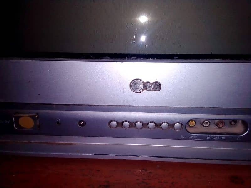 LG TV for sale 2