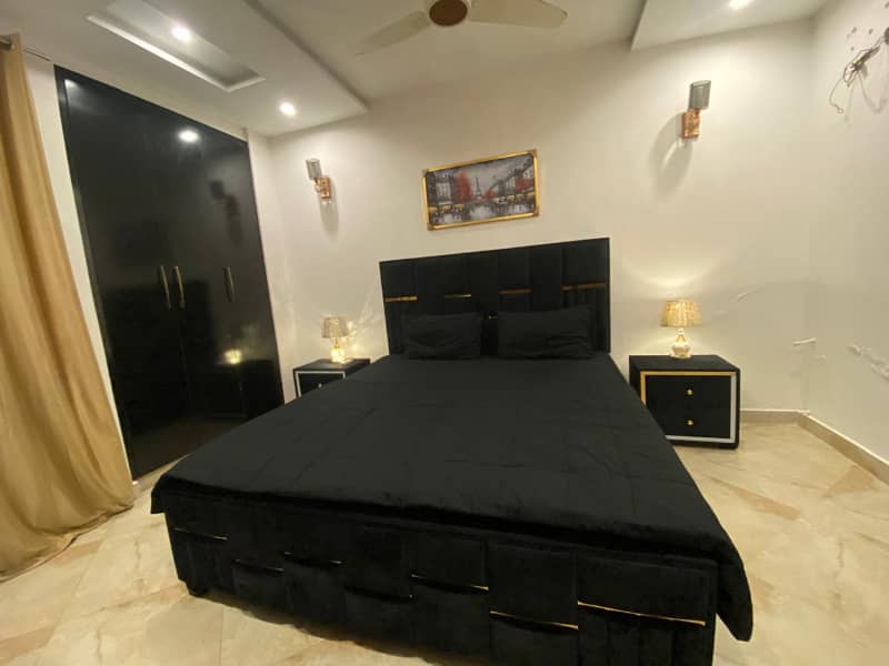 luxury Two Bed Apartment in DHA Phase 8 0