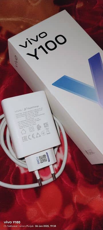 Vivo Y100 Open Box 8+8/256 with80w Super Flash chrgr 2month use hwa h 0