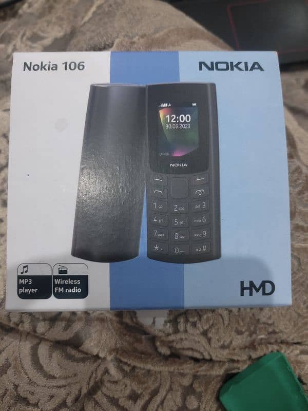 Nokia 106 Box Open 5