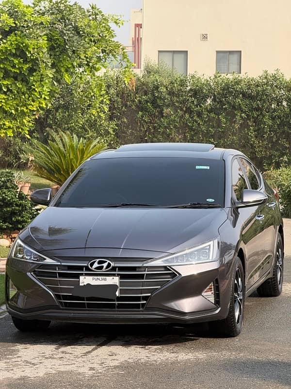 Hyundai Elantra 2022 0