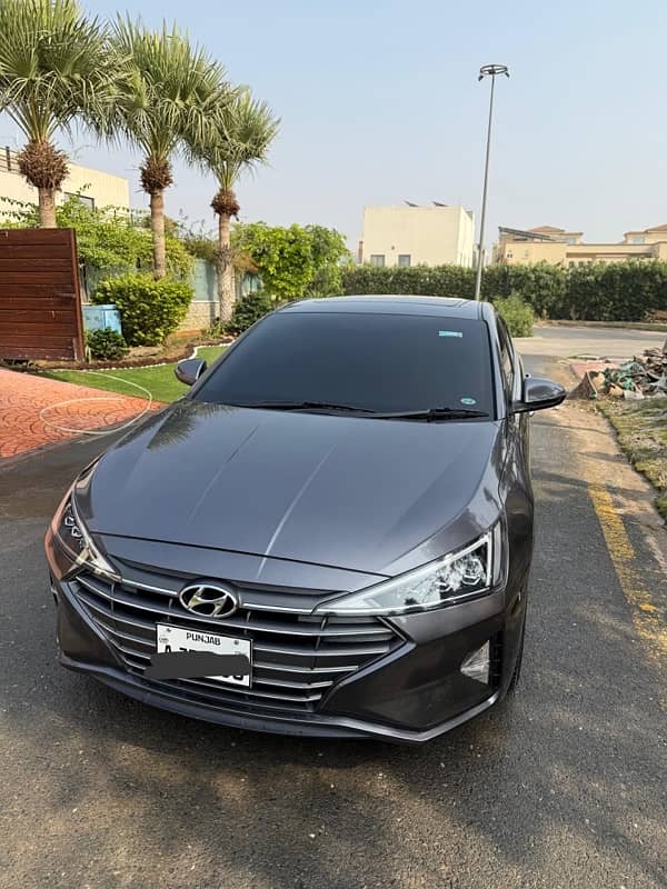 Hyundai Elantra 2022 5