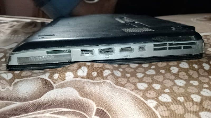 selling laptop 1