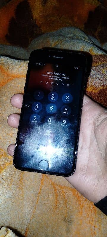 Iphone 7 128. non pta bypass 7