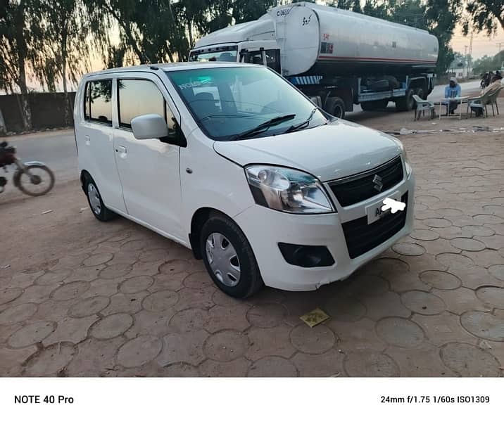 Suzuki Wagon R 2016 1