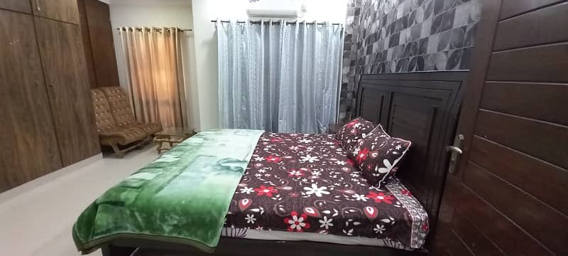 2 bed rom ful furnished safe & scour coupel allow bahria Town 3