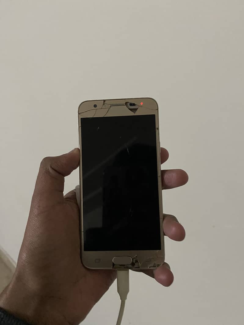 Samsung Mobile J5 0