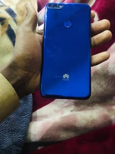 huawei y7 2018      03111265926