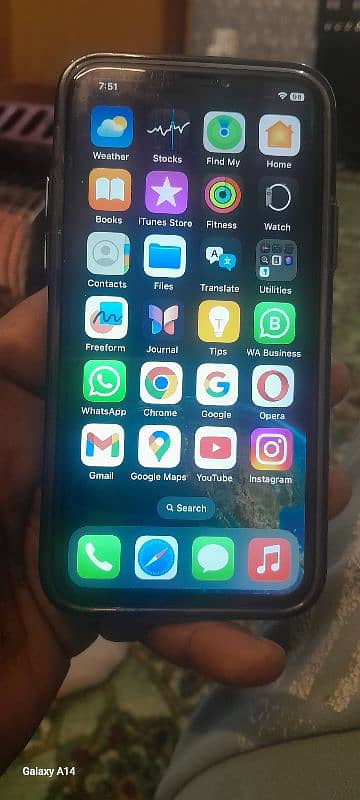 iphon 11 pro sell and exchange (non pta) 2