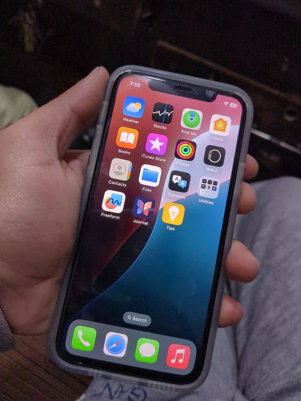 iphone 11 pro 2