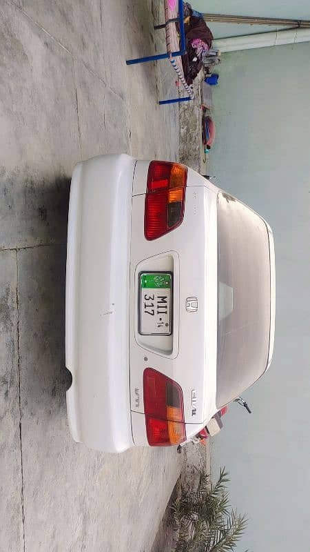 Honda Civic EXi 2000 1