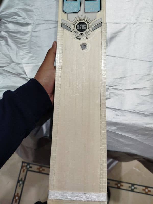 ORIGINAL KASHMIR WILLOW BAT 8