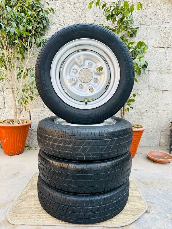 Genral Compny Car rim tyres urgent sale 145/70/12 2