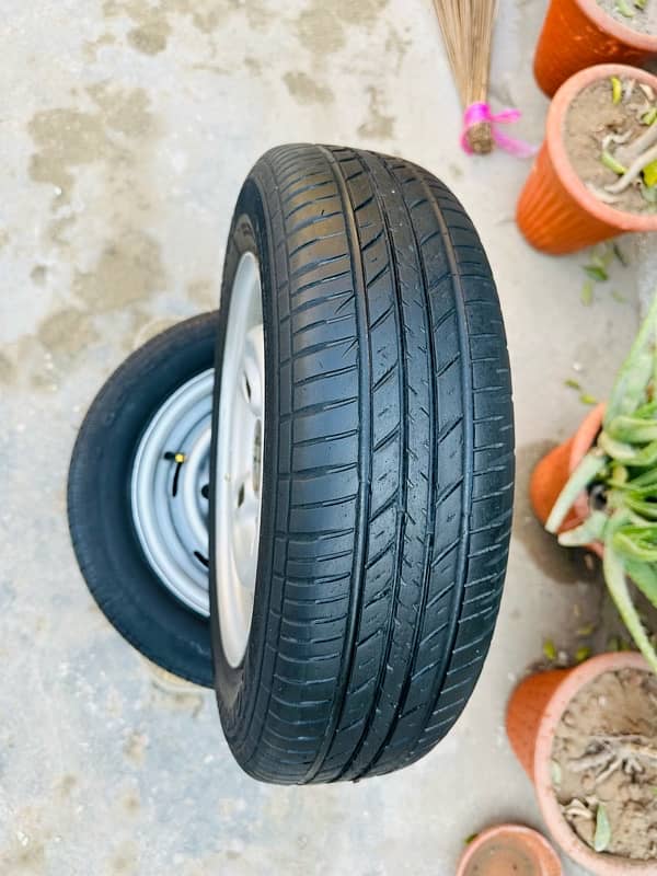 Genral Compny Car rim tyres urgent sale 145/70/12 5