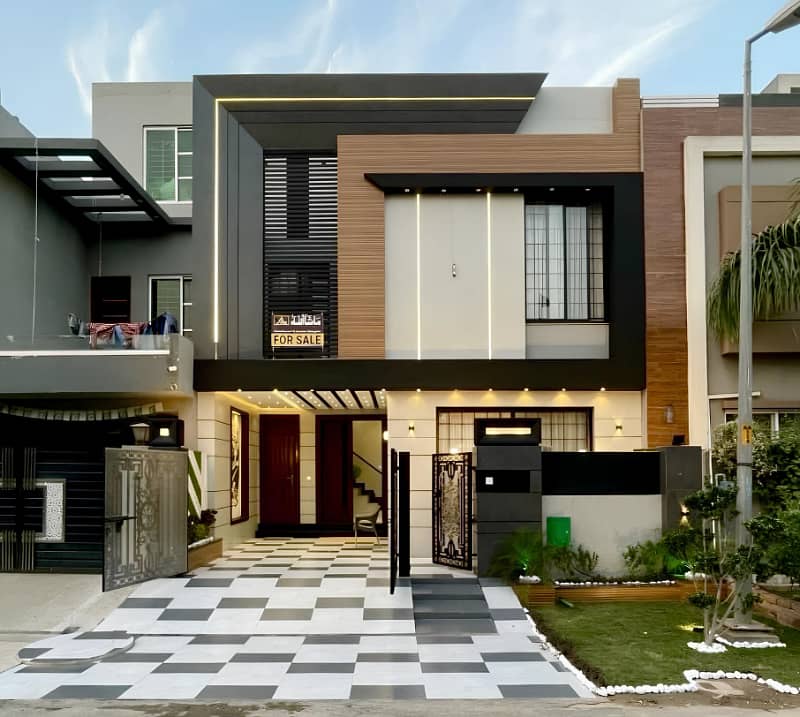 5 Marla Double Heighted Modern House For Sale Now in DHA 9 TOWN 0