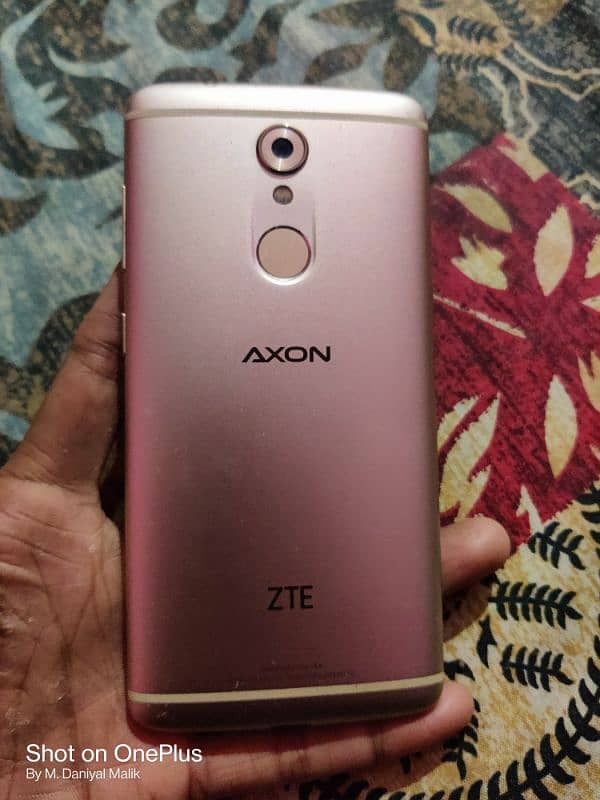 ZTE Axon mini 3/32 - 03412753965 0