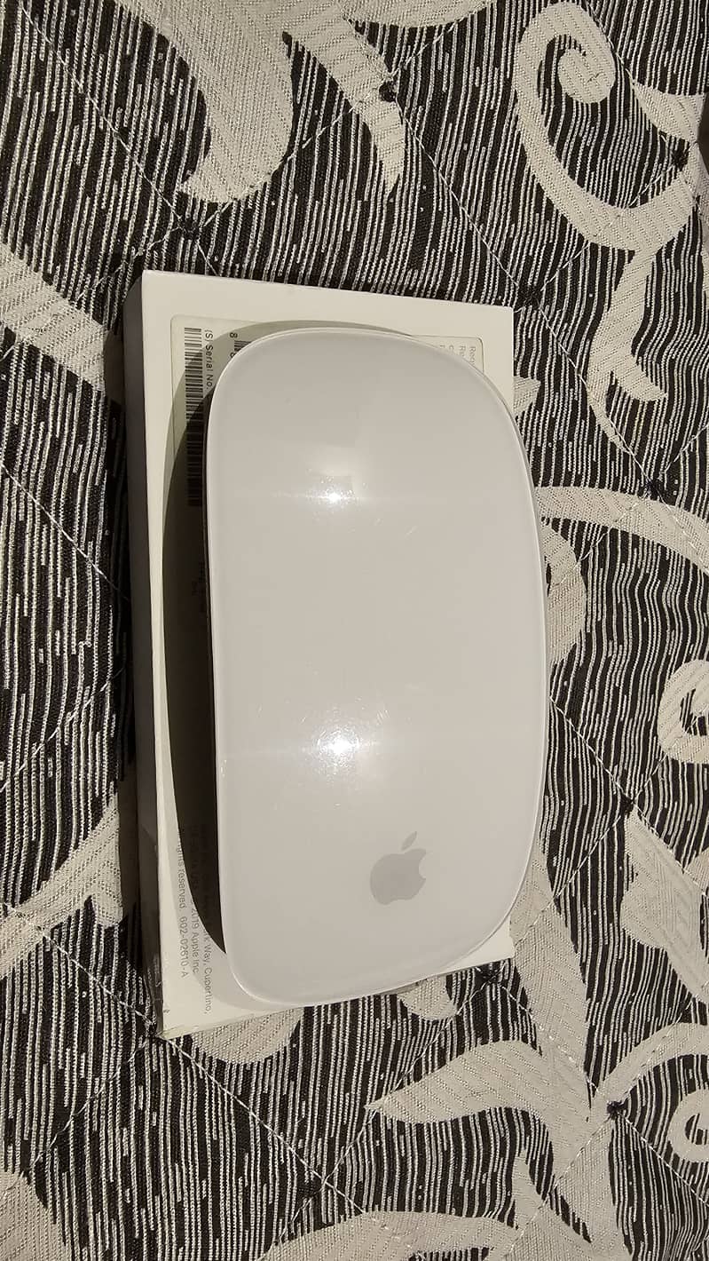 Apple Keyboard A1843  / Mouse - A1657 -iMac M2 M3 M4 9