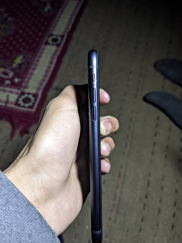 i phone xr 10 /10 3