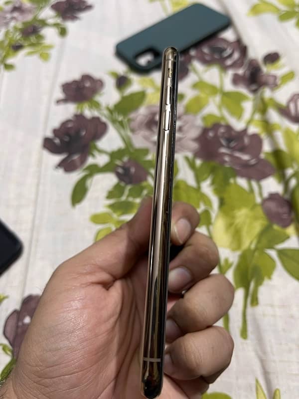 IPHONE XS MAX (256 GB) 2