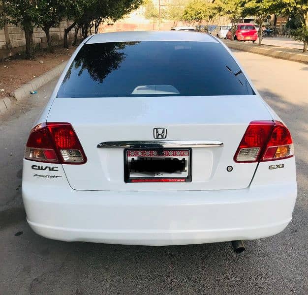 Honda Civic EXi 2005 5