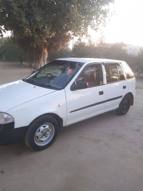 Suzuki Cultus 2010 3