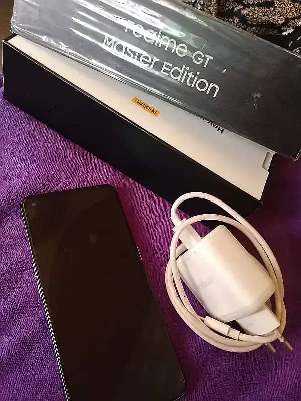 Realme Gt master edition with box original charger 2