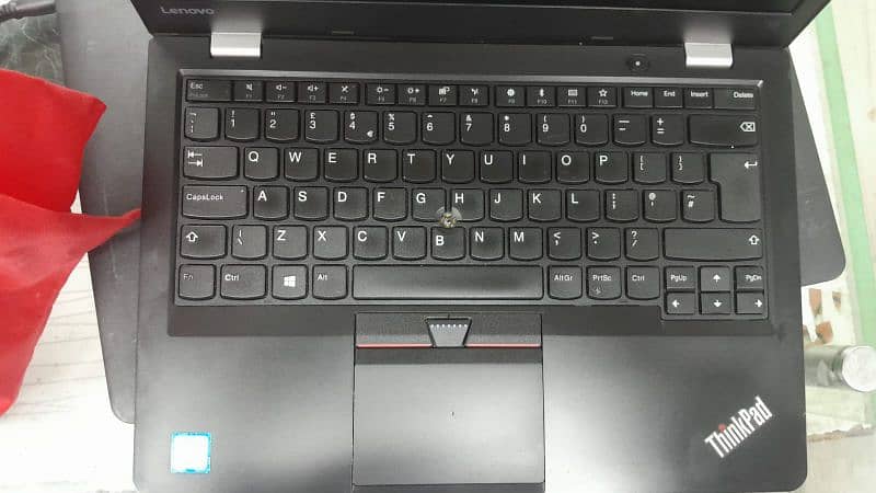 Lenovo 13 Ci3 7th generation laptop in excellent condition 4