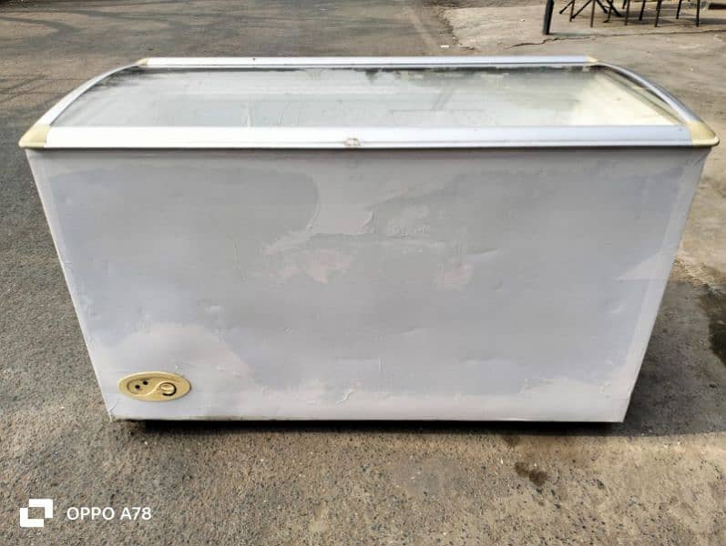 Waves Dee freezer single door no fault good condition 4