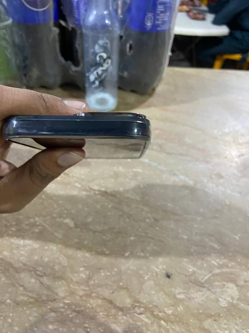 Apple iPhone 12 64 gb 2