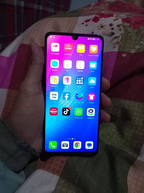 Huawei P30 Pta Ok 6/128 panel changed 2