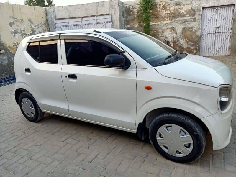 Suzuki Alto 2022 10