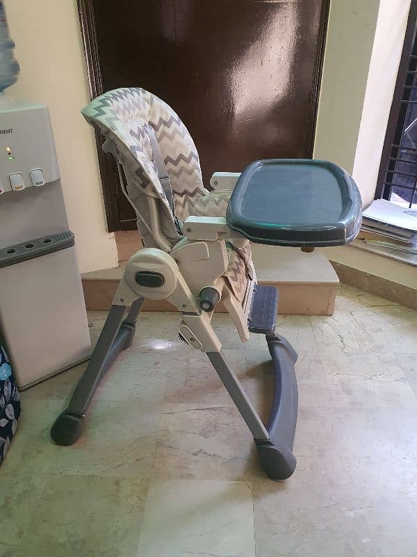 Baby high chair 0