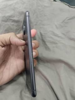 Moto z4 4/128 shade Wala panel he pata nai chalta shade ka