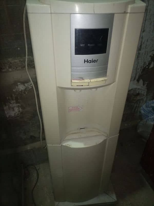 Water Dispenser Hot & cold water Function 3