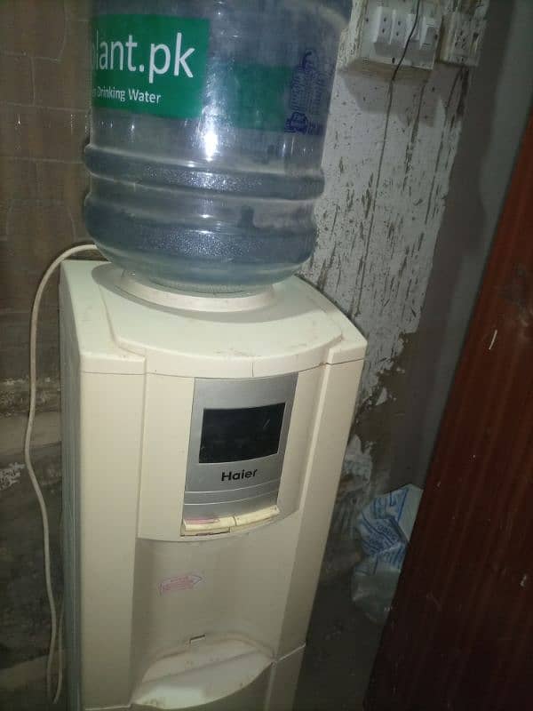 Water Dispenser Hot & cold water Function 4