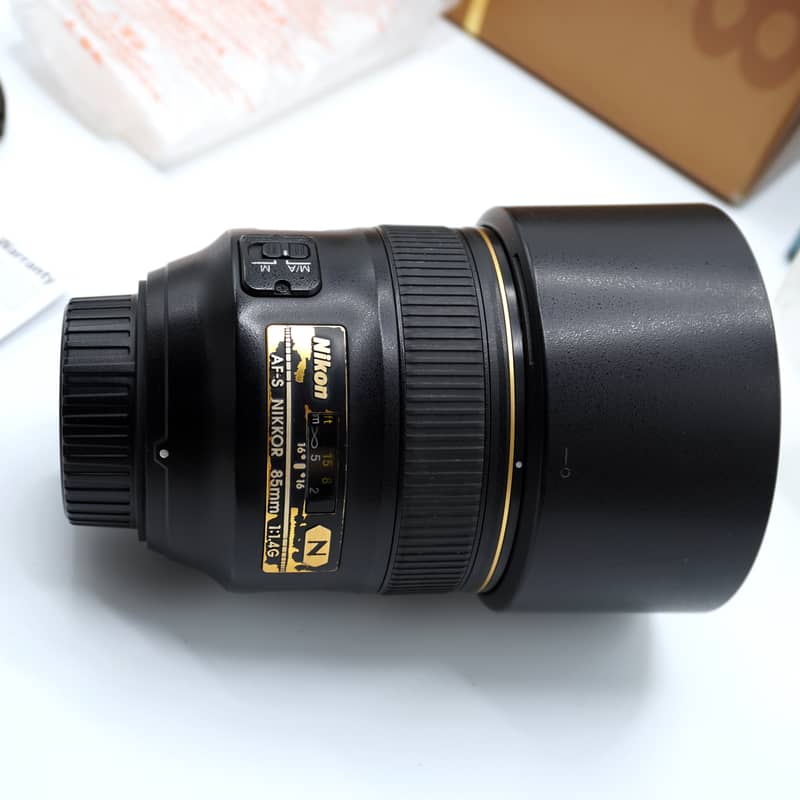 Nikon Prime Lens 85mm f 1.4G 6